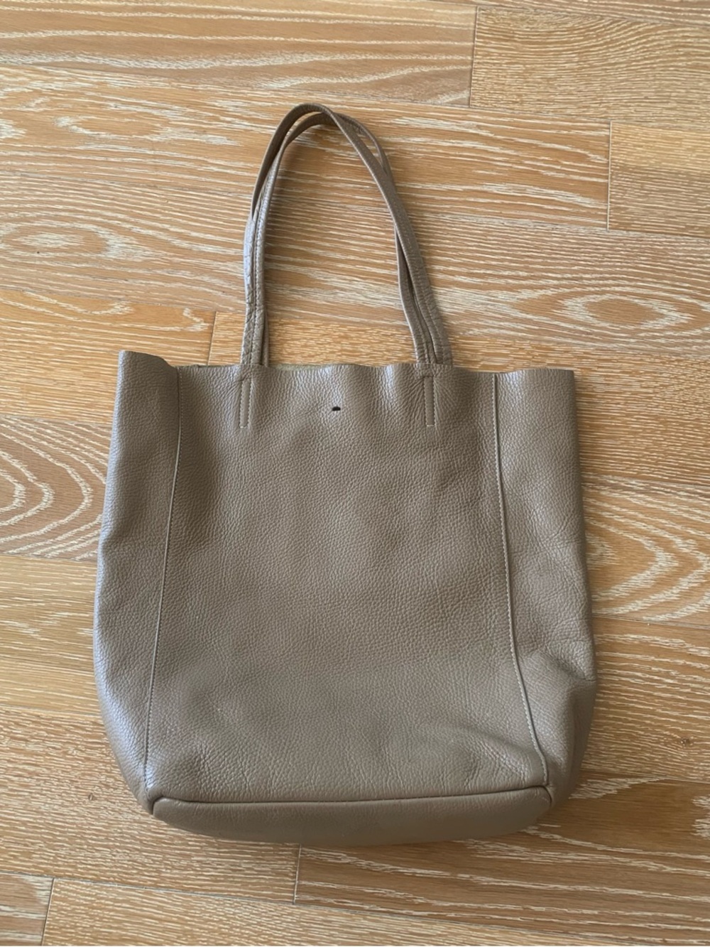Women’s Taupe Leather Tote Bag - Picture 3 of 4